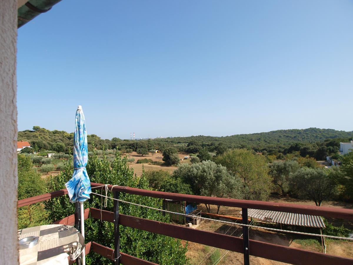 Apartments Slavica 382 พูลา ภายนอก รูปภาพ